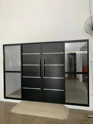 PORTA LAMBRIL PRETA 3 METROS