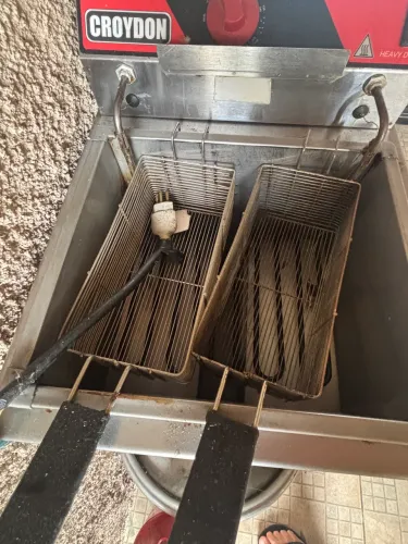 Fritadeira 20 Litros Croydon Cor Aço inoxidável