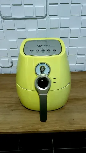 Fryer fun compacta para ambientes modernos 