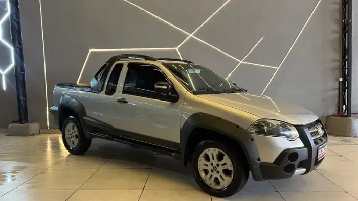 Fiat Strada Adventure 1.8/ 1.8 Locker Flex CE 2011