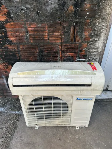 Ar condicionado