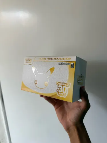 Pokemon etb 30 anos box