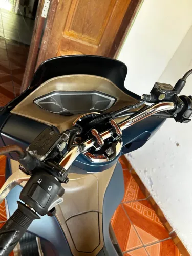MOTO HONDA PCX DLX 160 ABS