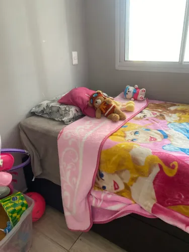 Cama de solteiro BOX com Baú