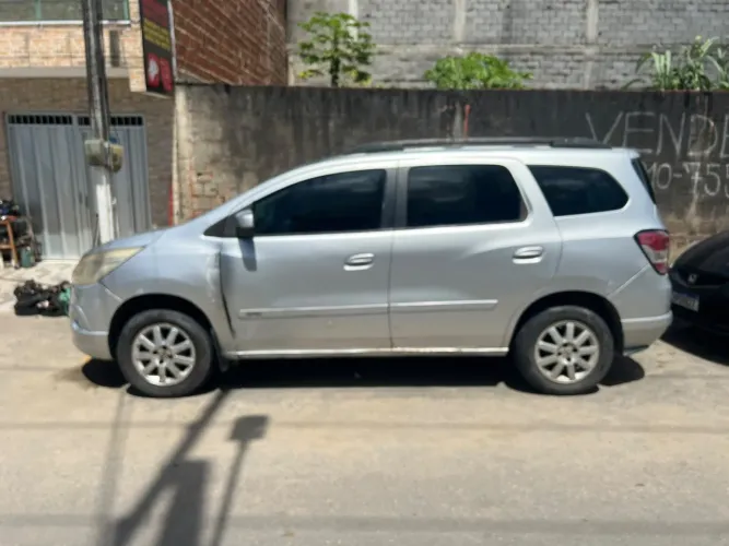 Chevrolet Spin LT 1.8 8V Econo.flex 5P Mec. 2016