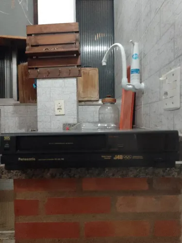 Vídeo cassete recorderNV-J48HQ funcionando
