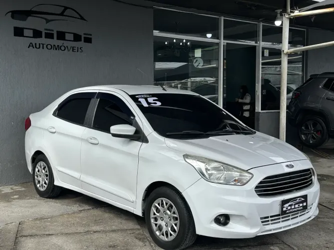 Ford KA+ Sedan 1.5 16V Flex 4P 2015