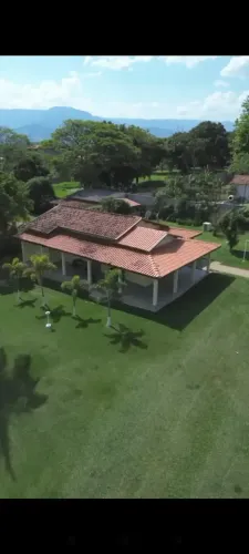 Fazenda/Sítio/Chácara para venda possui 10000 metros quadrados com 3 quartos