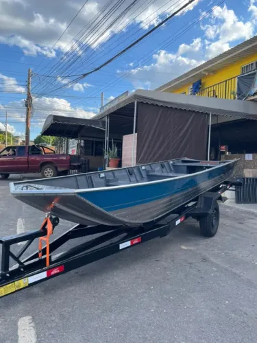 CANOA PRESIDENTE NÁUTICA EX 550 - NOVA