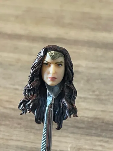 Head Mulher maravilha 1/12 da mafex original 