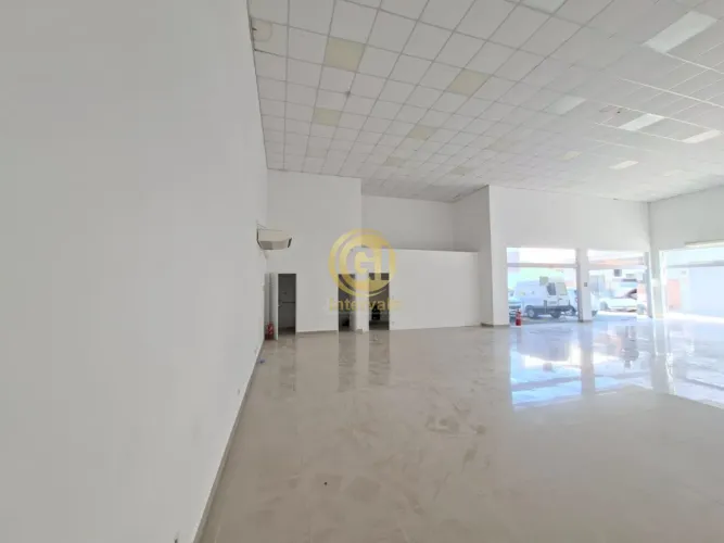 Ponto Comercial Estratégico no Centro ? 266m² e 3 Vagas Frontais!