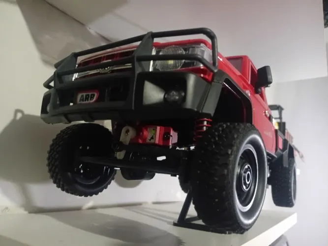 Vendo caminhonet guincho82T. Vai na caixa original proporcional escala 1 12