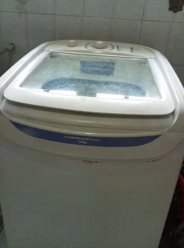 Máquina de lavar 13 kg Eletrolux 