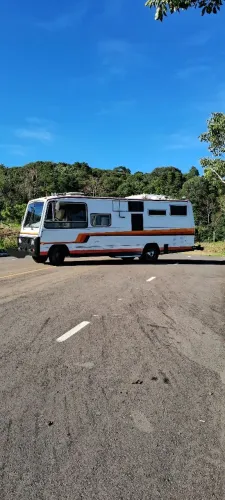 Motor-home 