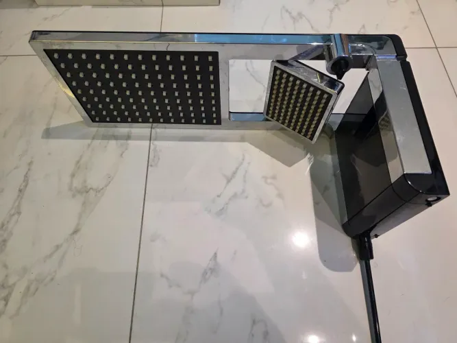Chuveiro Eletrônico Lorenzetti Acqua Dua Ultra Preto/Cromado Parede 7800W 220V