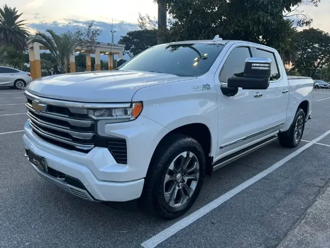 Chevrolet Silverado High Country 5.3 V8 AWD Aut. 2024