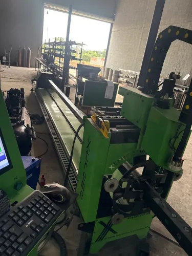 CNC Corte de Tubos Xtreme XT6016 + Plasma Boxer 80A - Seminova