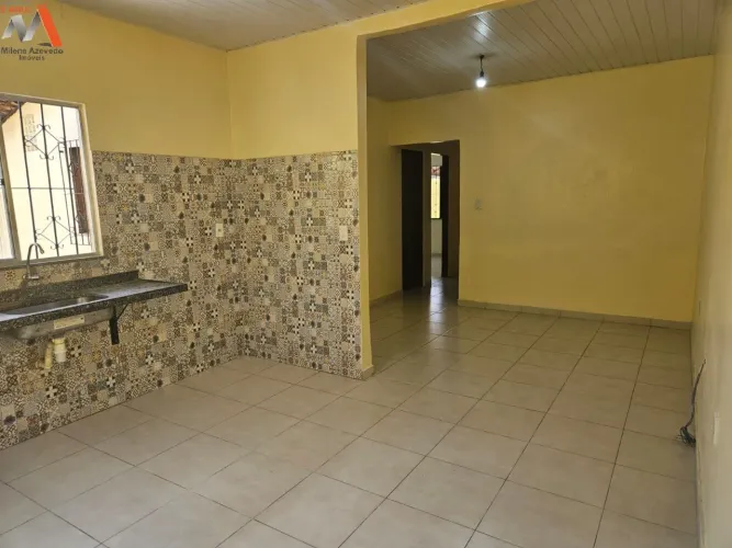 Casa ampla e bem localizada para residência ou comércio próximo ao shopping Grão Pará