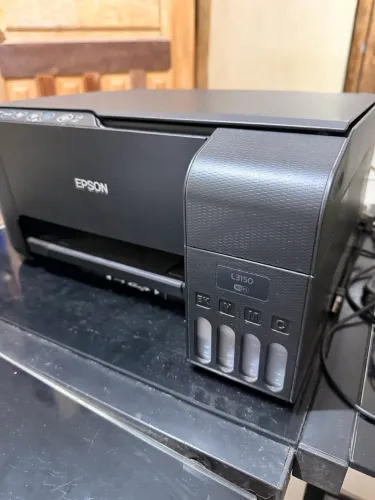 Impressora Epson ( com pequeno defeito)