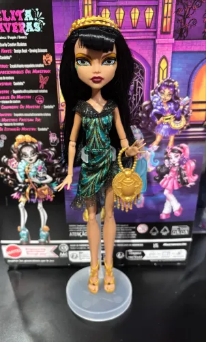 Boneca Monster High Cleo De Nile Câmera Action
