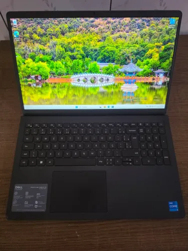 Notebook Dell inspiron 3530 i5 1334u 16gb Ram 1 terá HD mais 512ssd top