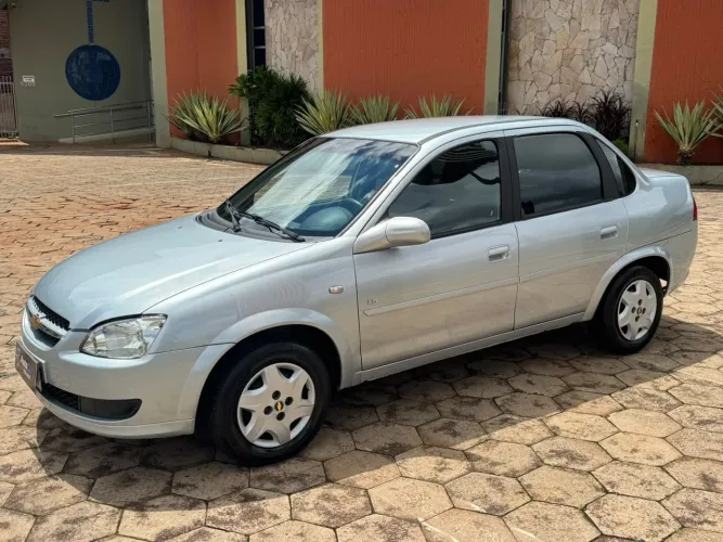 Chevrolet Classic Life/ls 1.0 VHC Flexp. 4P 2011
