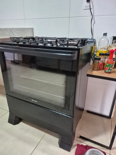 Fogão 5 Bocas Mueller Decorato Vetro com Mesa de Vidro e Timer Bivolt Preto Fosco