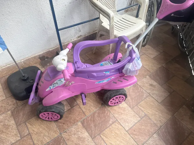 Carrinho motoca de criança