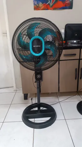 Vendo ventilador de coluna