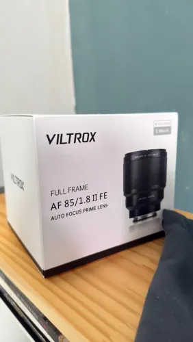 Viltrox 85mm F/1.8 FE STM ? R$ 1.750