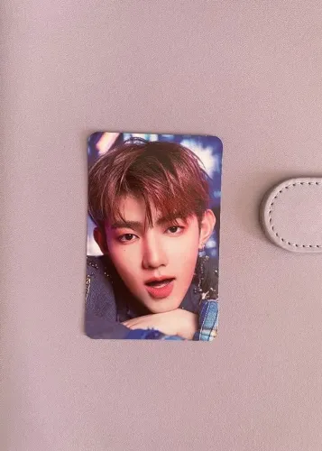 Photocard oficial Zhang Hao zb1 And2ble