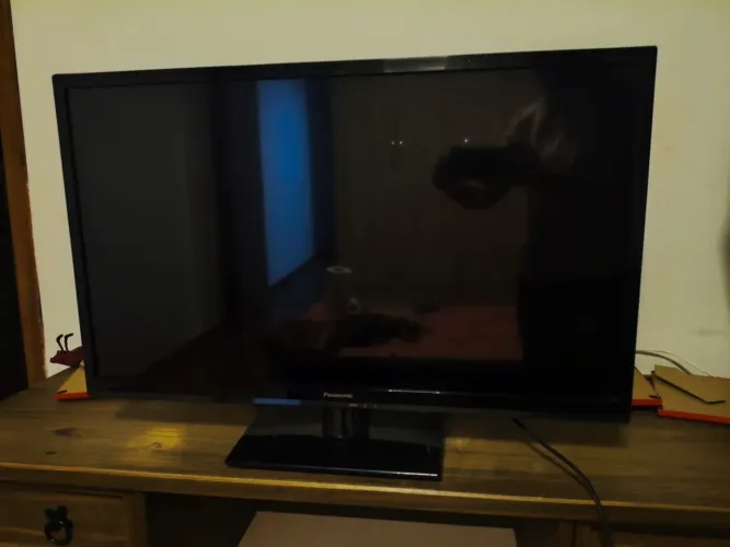 Televisão Panasonic 32" para retirada de peças
