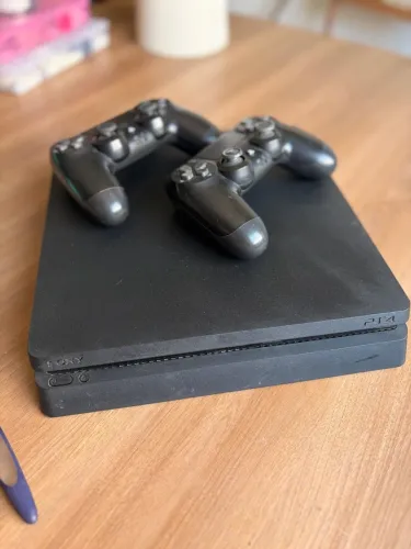PlayStation 4