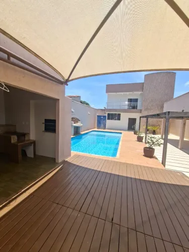 Locação - Casa / Quadra 110 Sul - 5/4 2 suítes moveis planejados e área de lazer