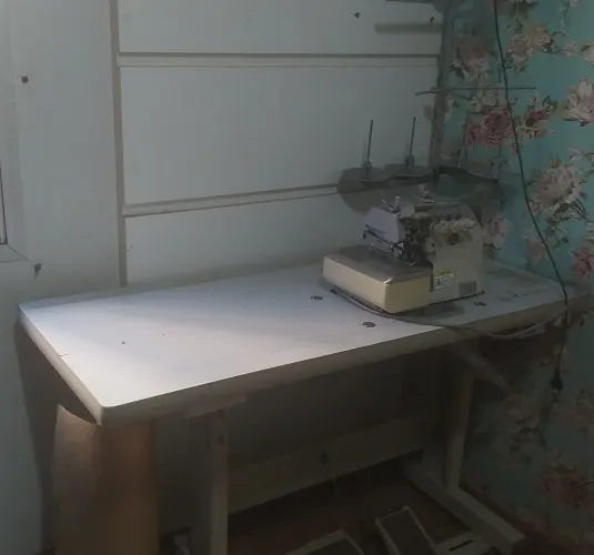 Overlock Singer direct drive
