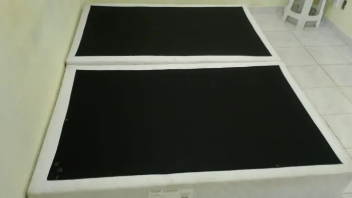 Vendo base de cama box Queen