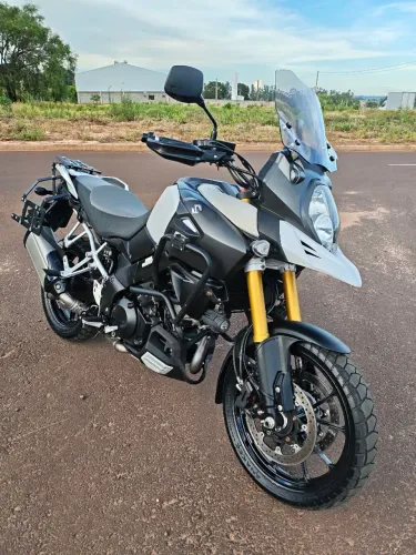 Suzuki Vstrom 1000 ano 2015 abaixo da fipe