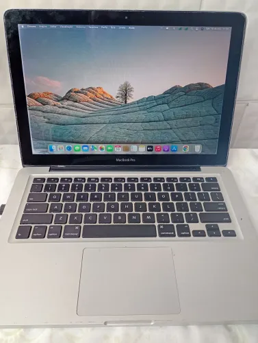 MACBOOK PRO 2010 FUNCIONANDO BEM