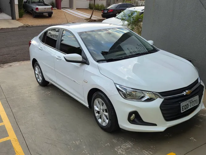 Chevrolet Onix Plus LT 1.0 12V TB Flex Mec. 4P 2020