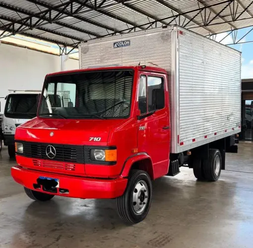 Mercedes 710 2008