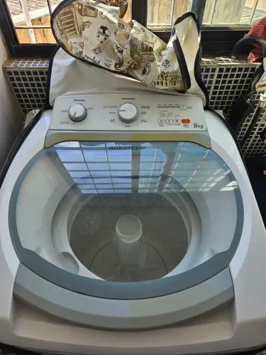 Máquina de Lavar 9kg