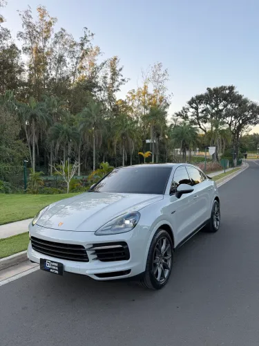 Porsche Cayenne Coupe E-hybrid 3.0 V6 462cv 2022