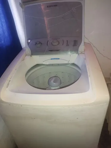 Vendo máquina 13 kg pra vender logo