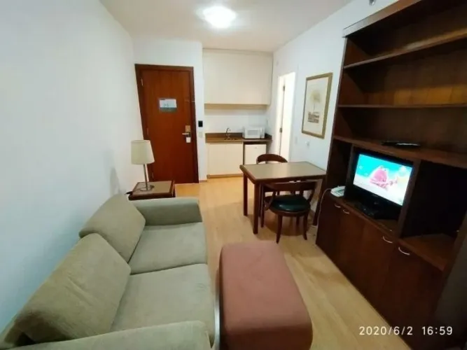 Flat para locação no Itaim Bibi - Edifício The Capital - Cód. LFI06661