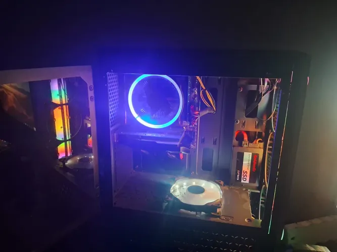 Pc gamer + monitor sansung 24 polegadas 75hz