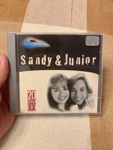 CD Sandy e Júnior - Millennium