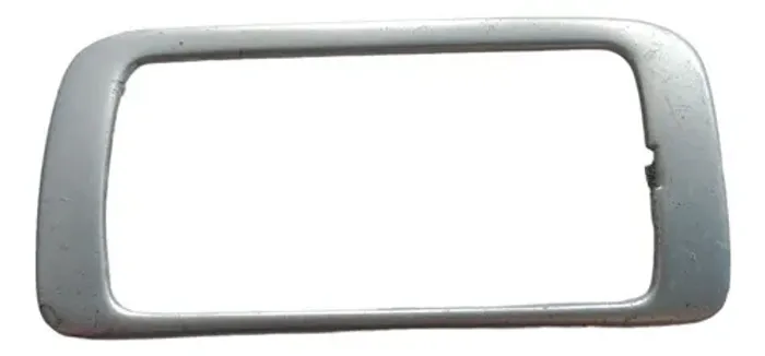 Grade Farol Milha Vw Santana Quantum 95 Á 98  Prata Ambos Os Lados