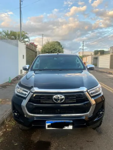 Toyota Hilux CD SRX 4X4 2.8 TDI 16V Diesel Aut. 2022