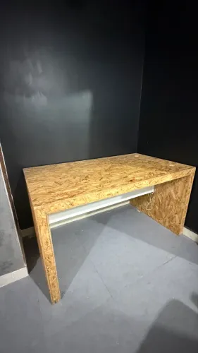 Mesa moderna escritório