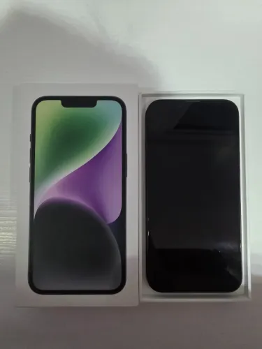 Apple iPhone 14 - 256GB - Cor Midnight Meia-Noite - 5G - Tela 6,1" - Novo